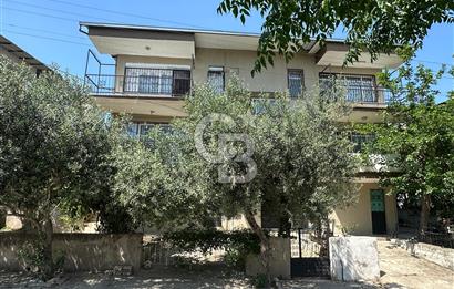 İzmir Bornova Atatürk Mahallesinde Satılık Bakımlı Daire