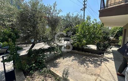 İzmir Bornova Atatürk Mahallesinde Satılık Bakımlı Daire