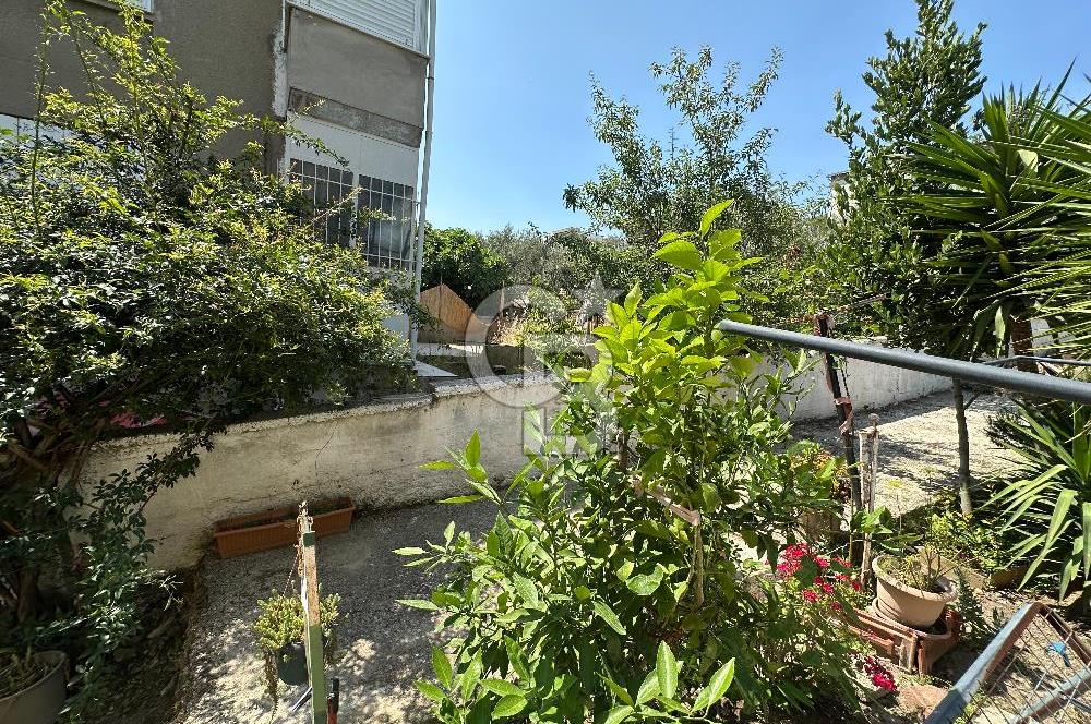 İzmir Bornova Atatürk Mahallesinde Satılık Bakımlı Daire