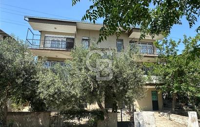 İzmir Bornova Atatürk Mahallesinde Satılık Bakımlı Daire