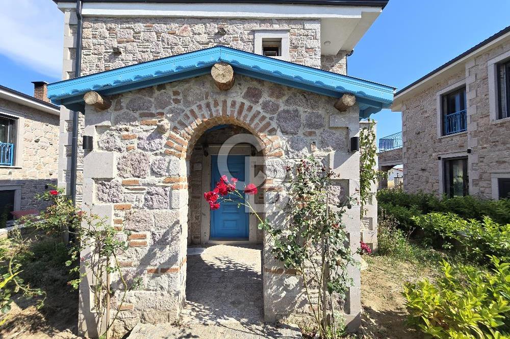 Çataltepe Mevkinde Sıfır Satılık 3+1 Taş Villa