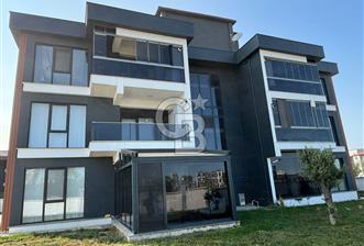 Hürriyet'te, Ebeveyn Banyolu, Giyinme Odalı, Açık Otoparklı, Premium 3+1 Kiralık Daire