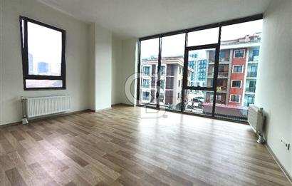 CEVİZLİ ADLİYE KARŞISI NURSANLAR PLAZA'DA 4 ETAP KİRALIK OFİS