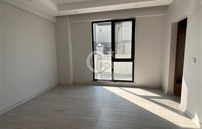 Hürriyet'te, Ebeveyn Banyolu, Giyinme Odalı, Açık Otoparklı, Premium 3+1 Kiralık Daire