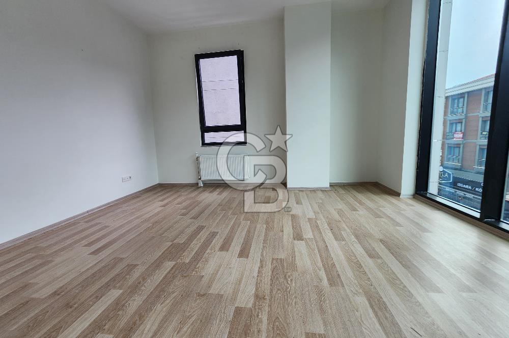 CEVİZLİ ADLİYE KARŞISI NURSANLAR PLAZA'DA 4 ETAP KİRALIK OFİS