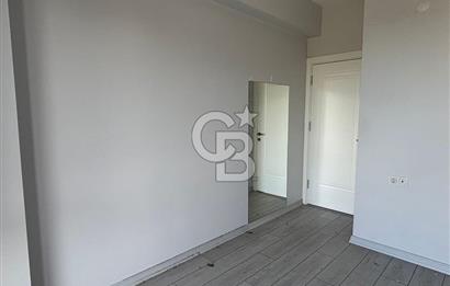 Hürriyet'te, Ebeveyn Banyolu, Giyinme Odalı, Açık Otoparklı, Premium 3+1 Kiralık Daire