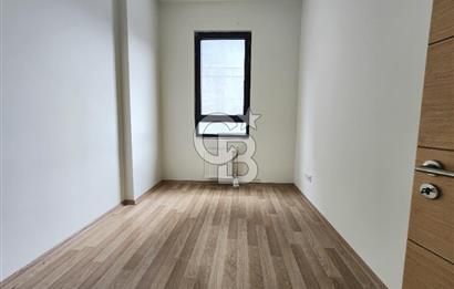 CEVİZLİ ADLİYE KARŞISI NURSANLAR PLAZA'DA 4 ETAP KİRALIK OFİS