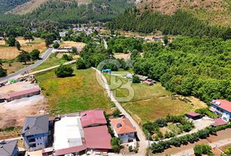 Marmaris Değirmenyanı'nda Satılık Anayola Yakın 1.000 m² Tarla