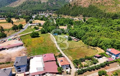 Marmaris Değirmenyanı'nda Satılık Anayola Yakın 1.000 m² Tarla