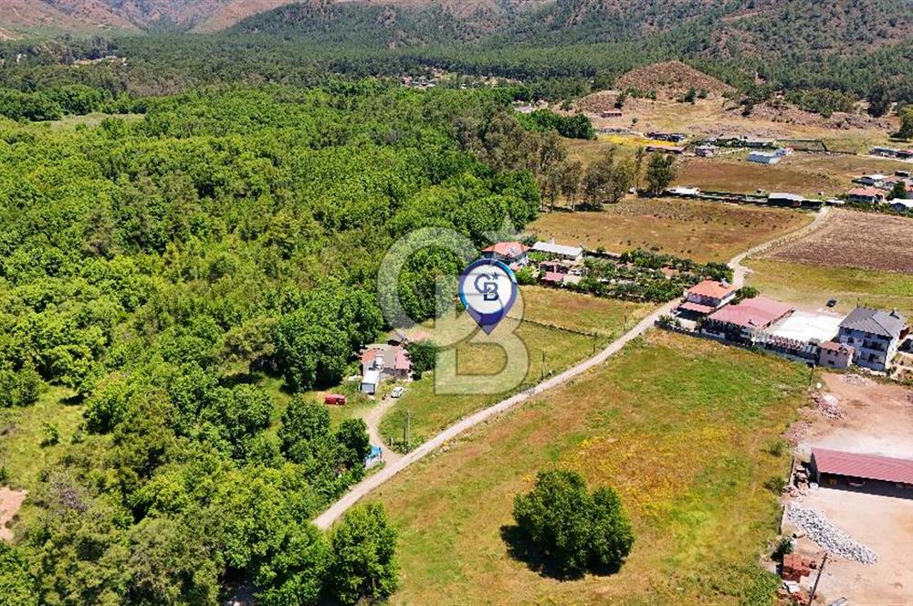 Marmaris Değirmenyanı'nda Satılık Anayola Yakın 1.000 m² Tarla
