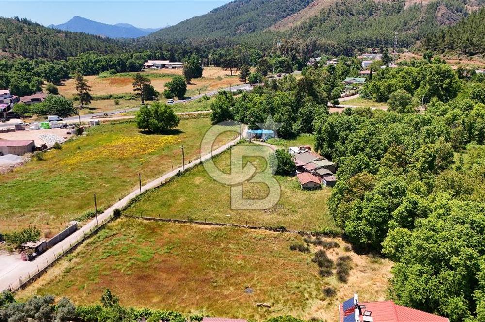 Marmaris Değirmenyanı'nda Satılık Anayola Yakın 1.000 m² Tarla