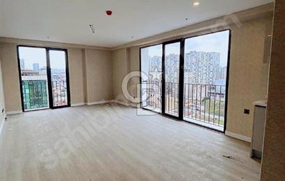 QUATTRO İSTANBUL 1+1 ÇİFT CEPHE GENİŞ 1+1 KİRALIK DAİRE