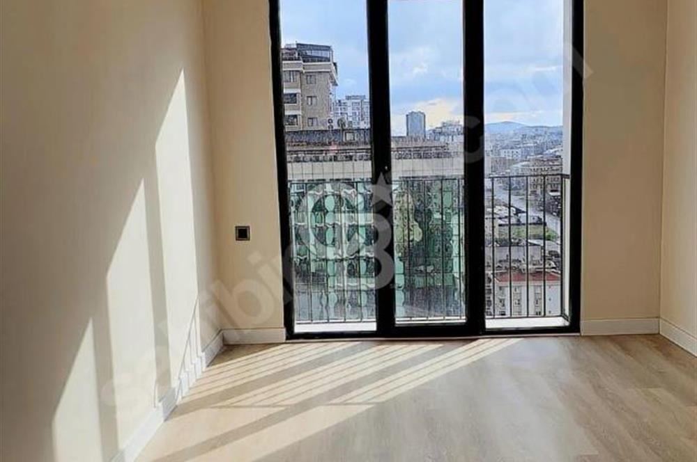 QUATTRO İSTANBUL 1+1 ÇİFT CEPHE GENİŞ 1+1 KİRALIK DAİRE