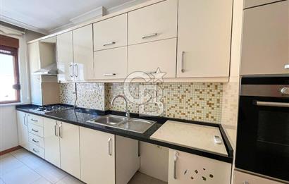 KÜÇÜKYALI MEKTEP CADDESİNDE SATILIK BOŞ 3+1 DAİRE 