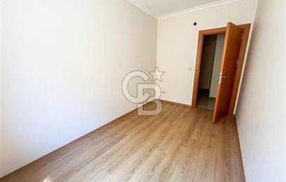 KÜÇÜKYALI MEKTEP CADDESİNDE SATILIK BOŞ 3+1 DAİRE 