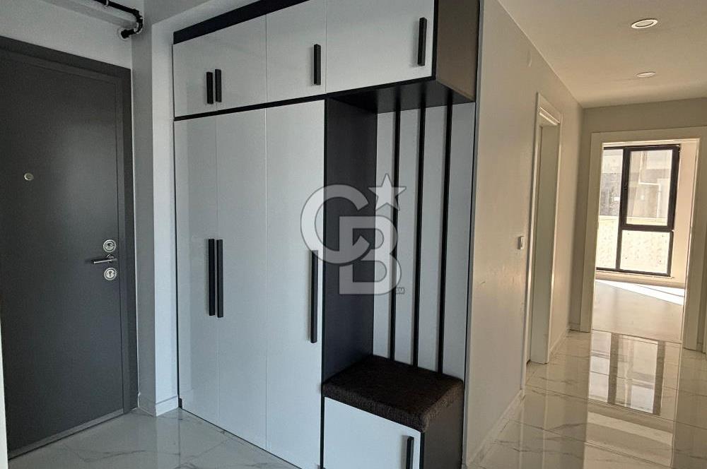 Hürriyet'te, Ebeveyn Banyolu, Giyinme Odalı, Açık Otoparklı, Premium 3+1 Kiralık Daire