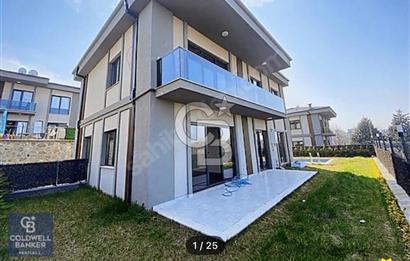 CB MAHALL'den Başiskele Yuvacık Satılık Müstakil Havuzlu Villa