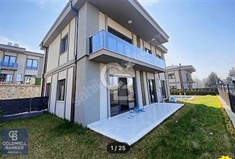 CB MAHALL'den Başiskele Yuvacık Satılık Müstakil Havuzlu Villa