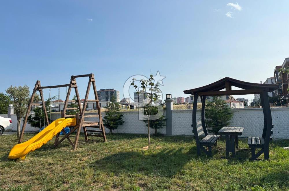 Hürriyet'te, Ebeveyn Banyolu, Giyinme Odalı, Açık Otoparklı, Premium 3+1 Kiralık Daire