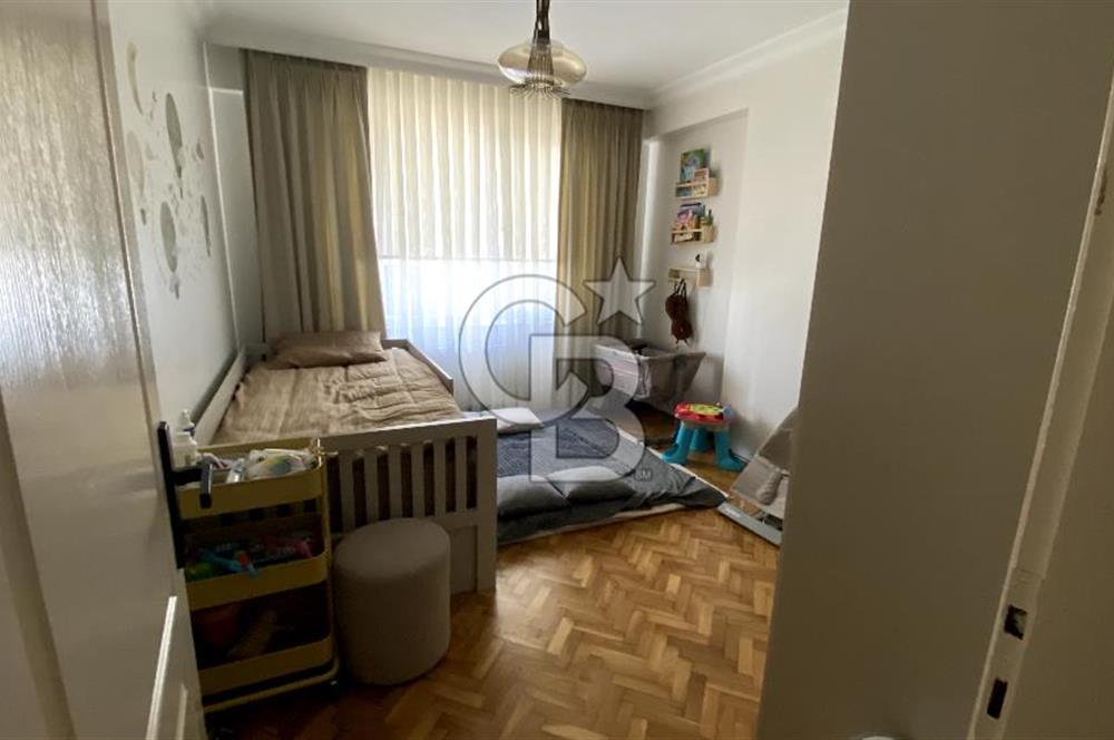 İnönü Mah. Kayışdağı Cad. 3+1 Yatırımlık & Oturuma Uygun Daire!