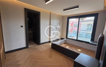 DENİZE SADECE 100 METRE MESAFEDE, NARLIDERE LİMANREİS’TE ULTRA LÜKS 4+1 240 m2 MÜSTAKİL VİLLA!