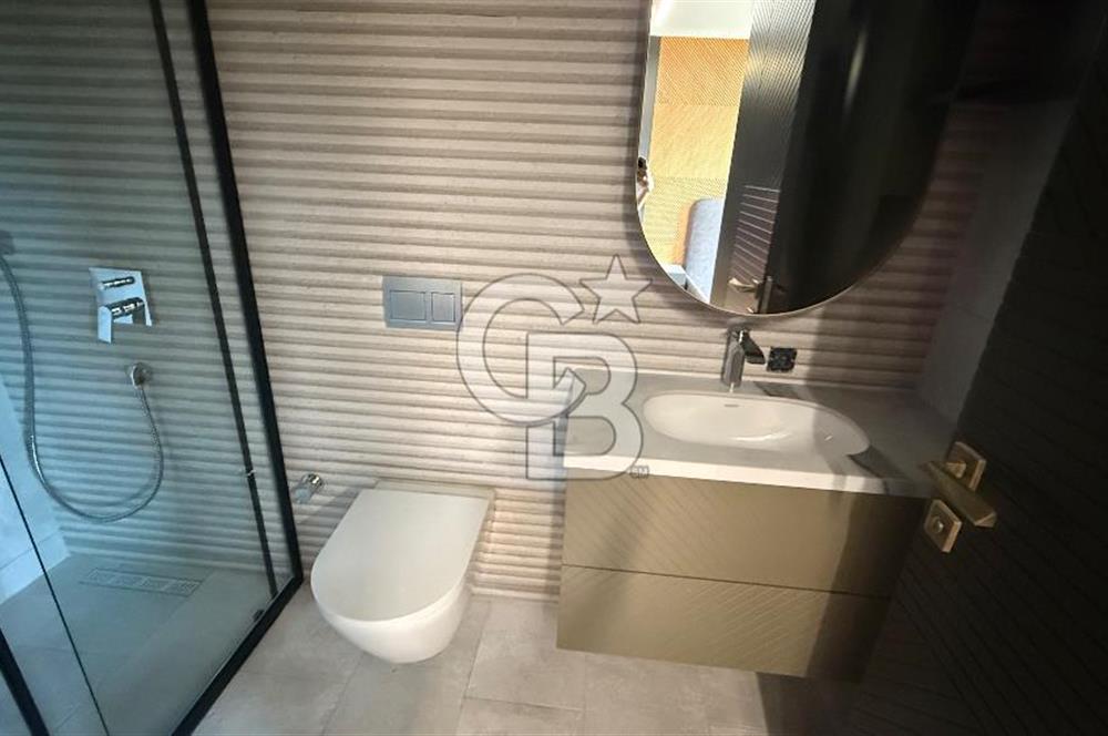 DENİZE SADECE 100 METRE MESAFEDE, NARLIDERE LİMANREİS’TE ULTRA LÜKS 4+1 240 m2 MÜSTAKİL VİLLA!