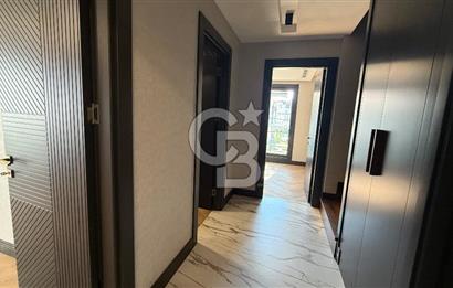 DENİZE SADECE 100 METRE MESAFEDE, NARLIDERE LİMANREİS’TE ULTRA LÜKS 4+1 240 m2 MÜSTAKİL VİLLA!