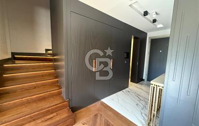DENİZE SADECE 100 METRE MESAFEDE, NARLIDERE LİMANREİS’TE ULTRA LÜKS 4+1 240 m2 MÜSTAKİL VİLLA!