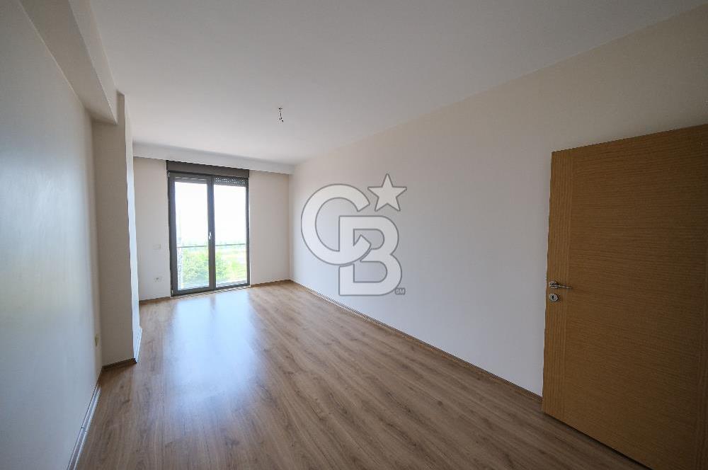 KÜÇÜKYALI'DA GERÇEK LEBİDERYA DAİRE