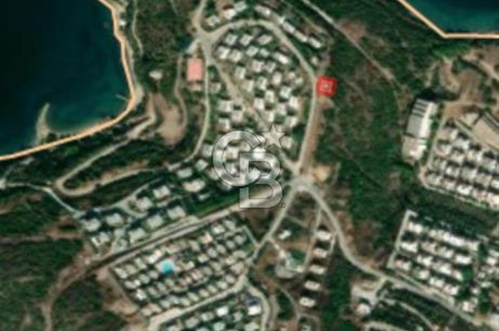 BOĞAZİÇİ'NDE MUHTEŞEM DENİZ MANZARALI 211m2 SATILIK ARSA