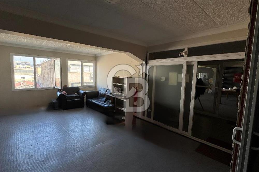 Konak Mersinli Mahallesi 1. Sanayi Sitesi’nde Satılık 6 katlı işyeri
