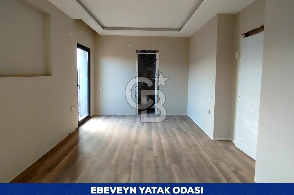 İZMİT KABAOĞLU HAVUZLU SİTEDE 204 m2 4+1 DUBLEKS VİLLA