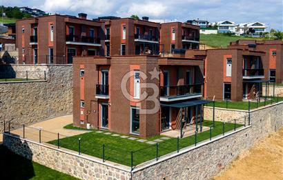 İZMİT KABAOĞLU HAVUZLU SİTEDE 204 m2 4+1 DUBLEKS VİLLA