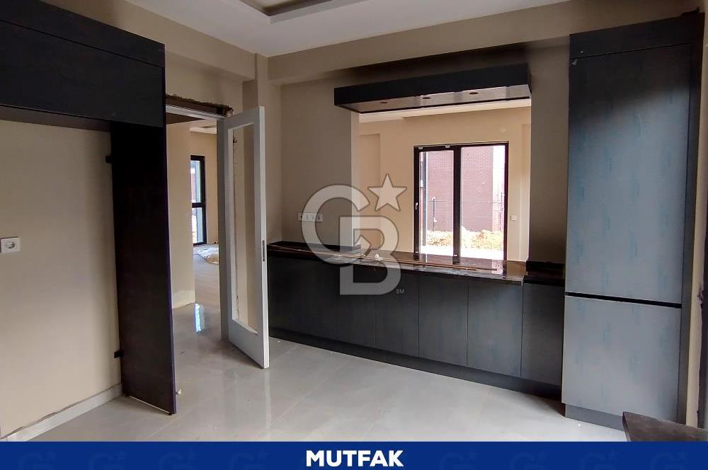 İZMİT KABAOĞLU HAVUZLU SİTEDE 204 m2 4+1 DUBLEKS VİLLA