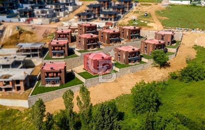 İZMİT KABAOĞLU HAVUZLU SİTEDE 204 m2 4+1 DUBLEKS VİLLA