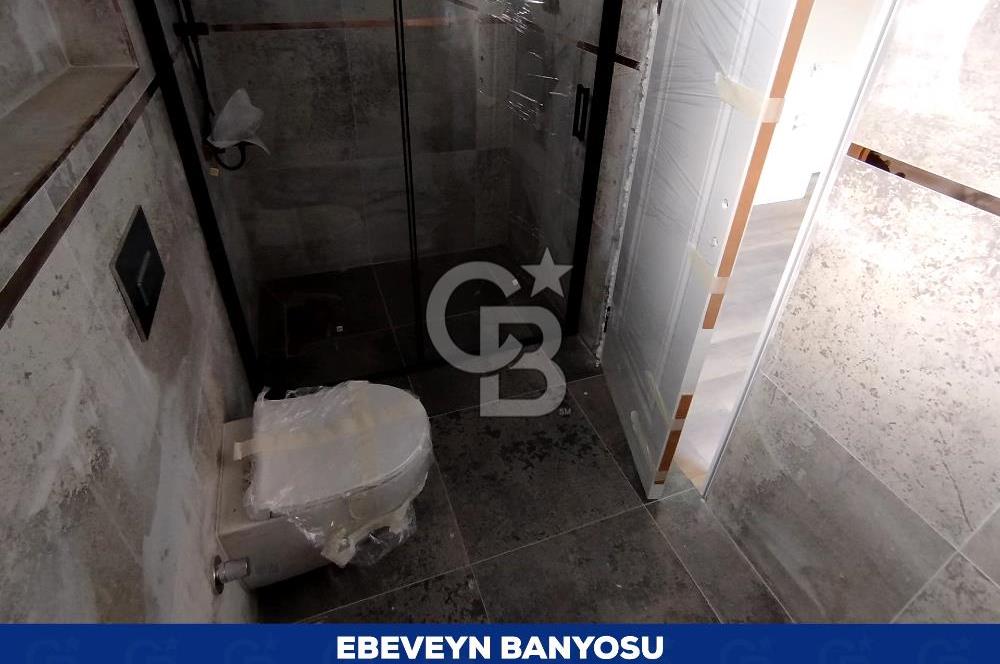 İZMİT KABAOĞLU HAVUZLU SİTEDE 204 m2 4+1 DUBLEKS VİLLA