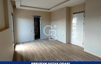 İZMİT KABAOĞLU HAVUZLU SİTEDE 204 m2 4+1 DUBLEKS VİLLA