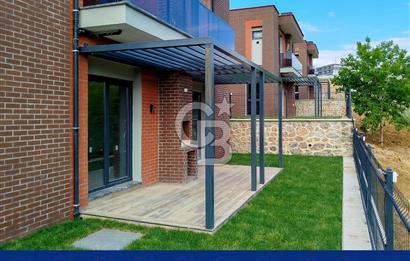 İZMİT KABAOĞLU HAVUZLU SİTEDE 204 m2 4+1 DUBLEKS VİLLA