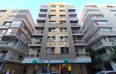 Alsancak, Gül Sokak'ta, Genç Binada, Ara kat, Satılık 3+1 Daire