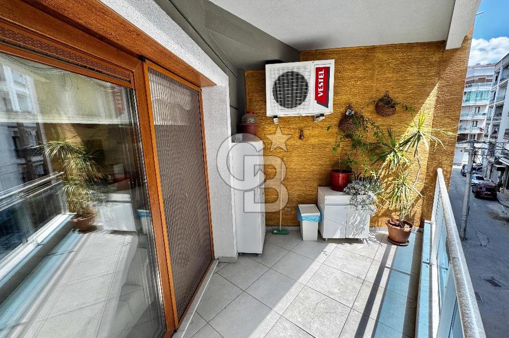 KARŞIYAKA ŞEMİKLER İZBAN YAKINI D.GAZLI SATILIK 2+1 DAİRE