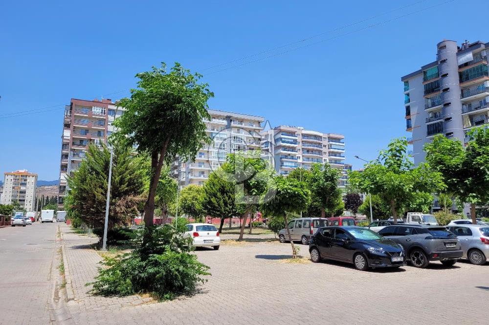 KARŞIYAKA YENİ GİRNE YAKINI FULL EŞYALI 3+1 GENİŞ KİRALIK DAİRE