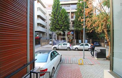 İzmir'in En Güzel Sokaklarından 1388 Sokak'ta Satılık 3+1 Daire