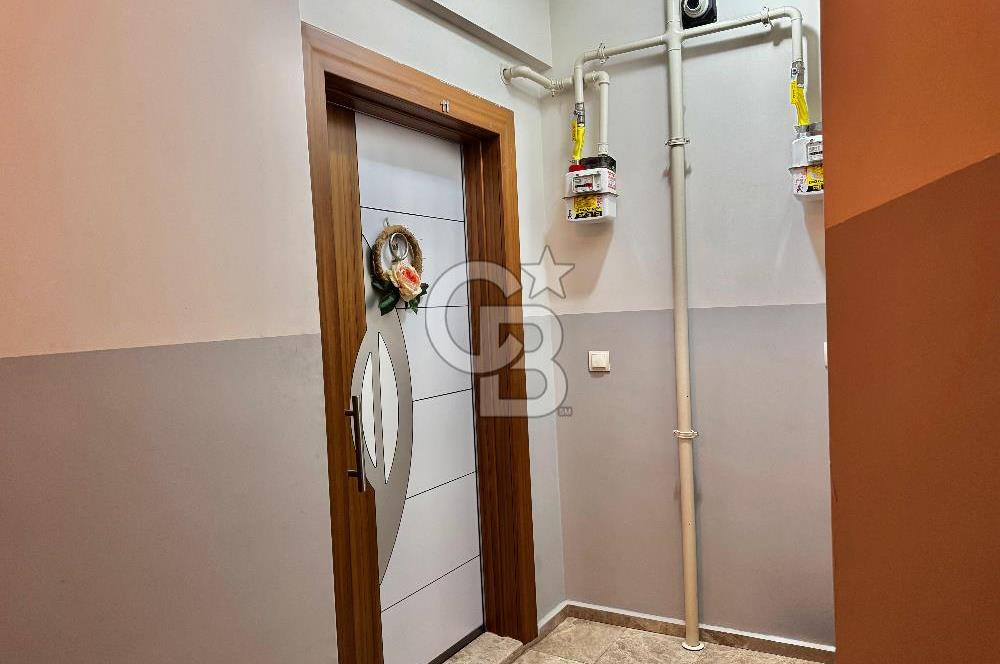 KARŞIYAKA ŞEMİKLER İZBAN YAKINI D.GAZLI SATILIK 2+1 DAİRE