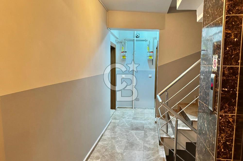 KARŞIYAKA ŞEMİKLER İZBAN YAKINI D.GAZLI SATILIK 2+1 DAİRE
