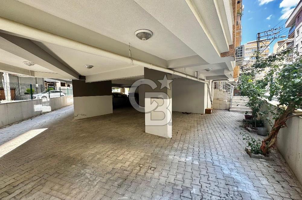 KARŞIYAKA ŞEMİKLER İZBAN YAKINI D.GAZLI SATILIK 2+1 DAİRE
