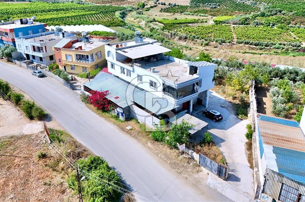 Akdeniz Civanyaylağı Mahallesinde Satılık Ahır Ev ve Arsası