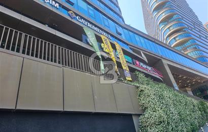 KADIKÖY NUHOĞLU YENİTEPE'DE B BLOK CADDE ÜZERİ 100 M2 DÜKKAN