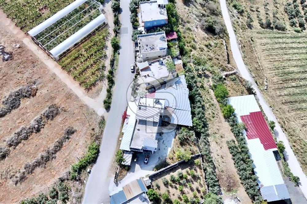Akdeniz Civanyaylağı Mahallesinde Satılık Ahır Ev ve Arsası