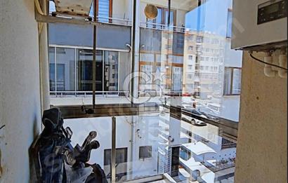 ÇANAKKALE MERKEZDE ATATÜRK CAD ÇOK YAKIN TEMİZ 2+1 SATILIK DAİRE