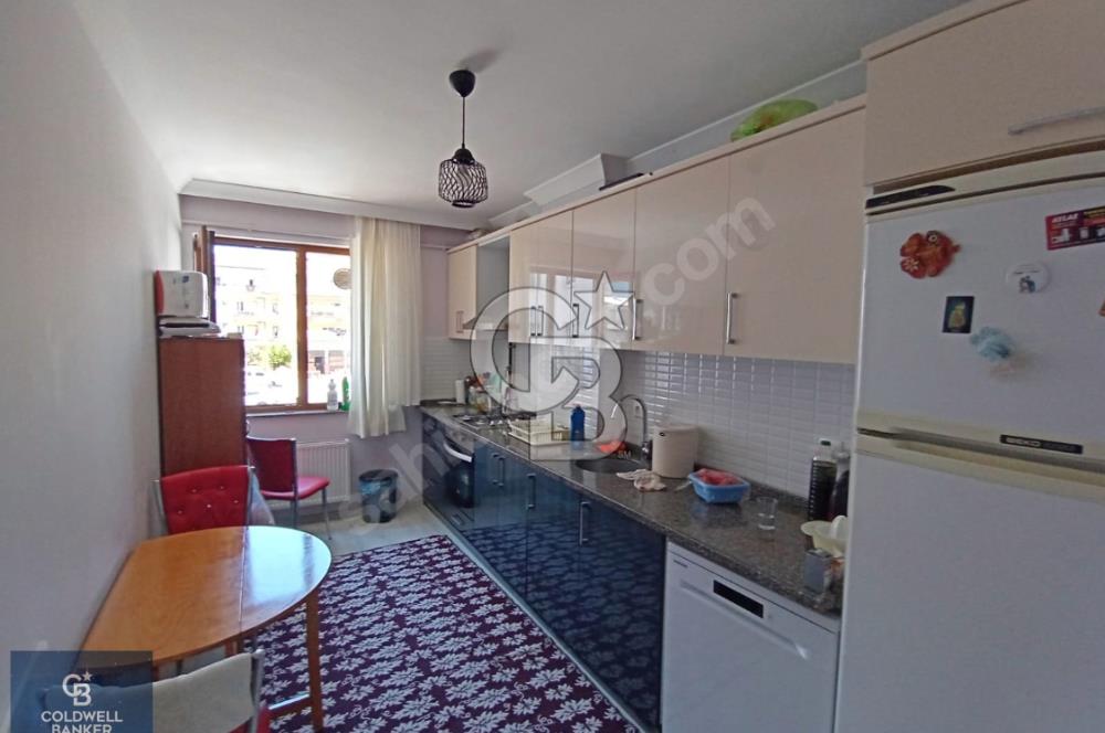 ÇANAKKALE MERKEZDE ATATÜRK CAD ÇOK YAKIN TEMİZ 2+1 SATILIK DAİRE